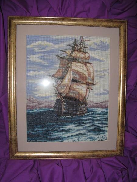 Белеет парус...