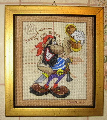 Этого залихвацкава пирата тоже разработала сама. Он заждался меня на упаковке (если память не изменяет) сушеных кальмаров :) Эта работа была вручена мною за первое место в турнире компьютерной игры Корсары: Возвращение Легенды.