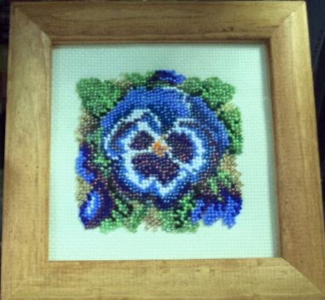 Анютины глазки (бисер)