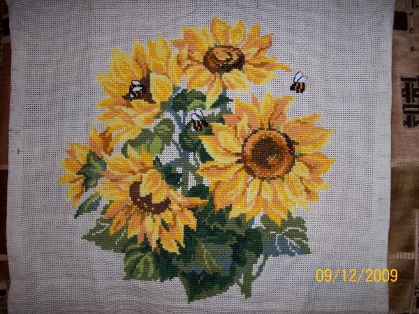 Маленькие солнышки с пчелками))))