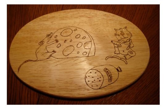 разделочная доска для сыра и колбаски