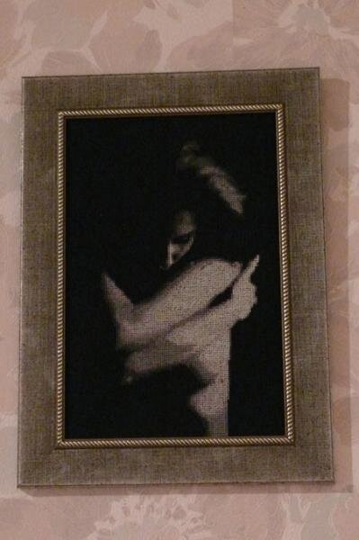 Вышивка смотрится как чб фотография. Есть ещё одна из этой серии, выложу скоро.