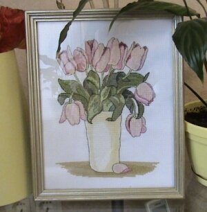 тюльпаны
схема из Вышиваю крестиком