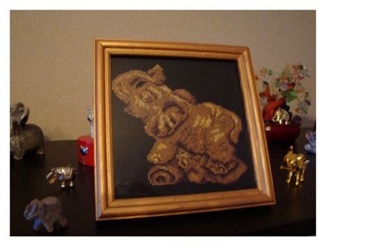 слоник нэтцка. собираю слонов и поэтому решила вышить такого слона