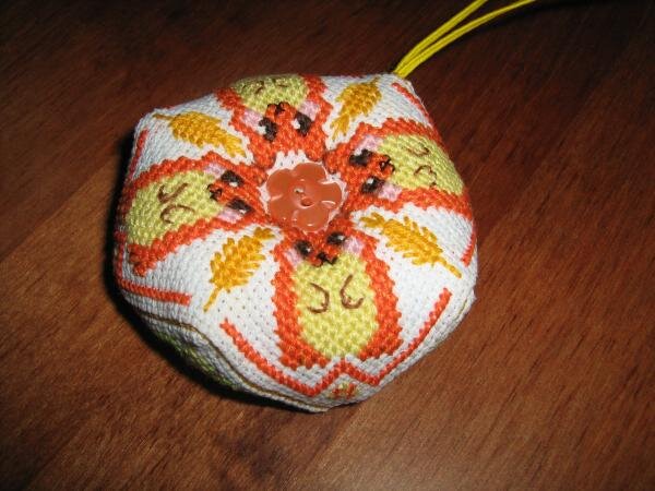 Бискорню.
Хомячок