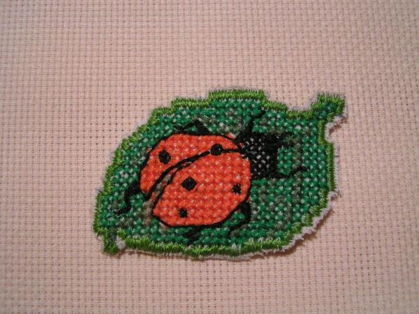 Аппликации на одежду "Божья коровка". Собственная разработка.