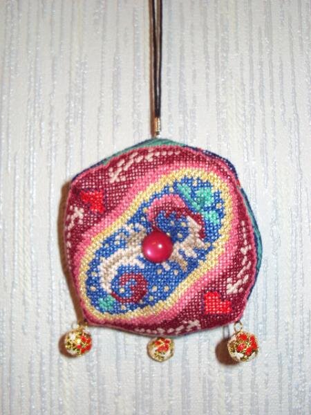 А на этой стороне буква О.