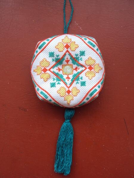 Бискорню 3 (подарена).