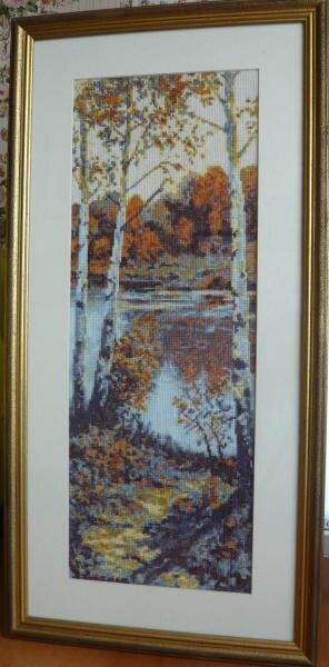 "Осень" РС студия" .С -256.По схеме-вышивка полукрестом в 4 нити.Я шила в 2 нитки полным крестом.