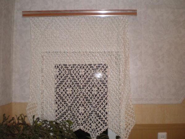 Моя шторка в прихожей.