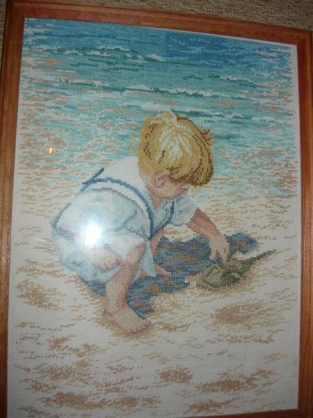 Мальчик с крабом