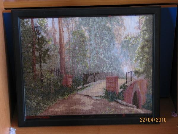 Мост в старом парке