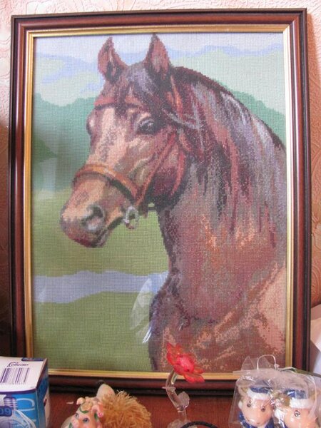 Первая вышивка сестры.