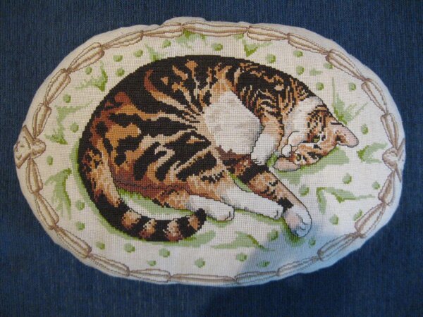 подушка КОТ