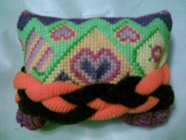 Игольница низ