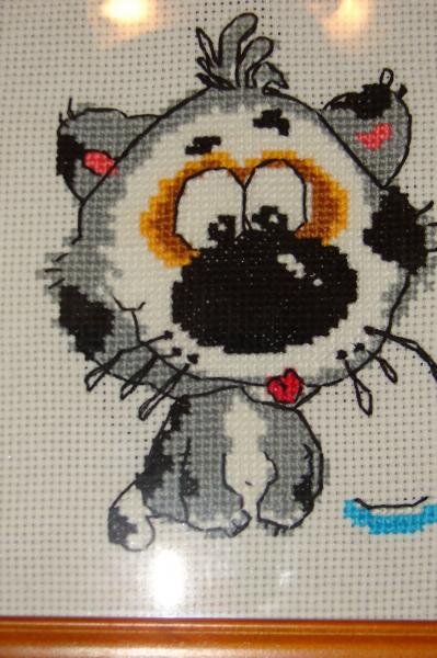 Обожаю этого кота, а дочь терпеть не может.