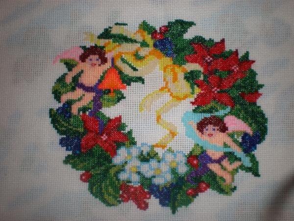 мой подарок отцу на Рождество. Вышивала в 17 лет.