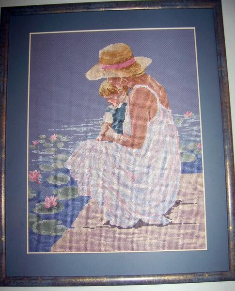 "Женщина с малышом", вышивала уже давно,для подруги.