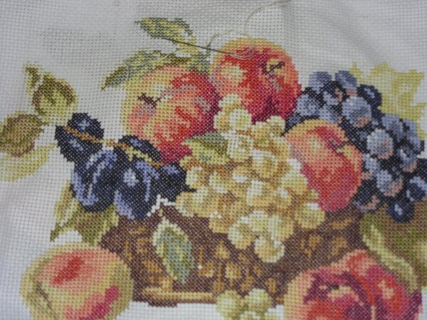 SDC11463 корзина с фруктами