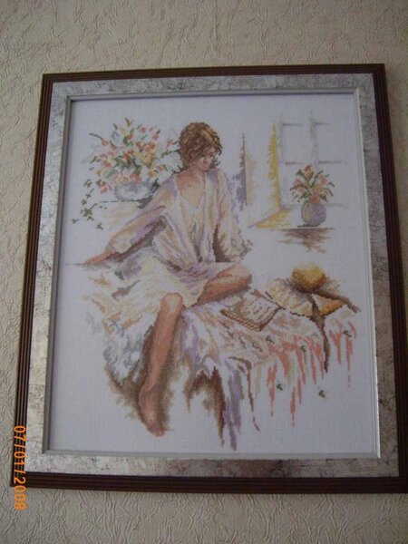 Девушка с книгой