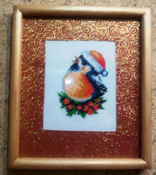 Снегирь. Веселая пчелка