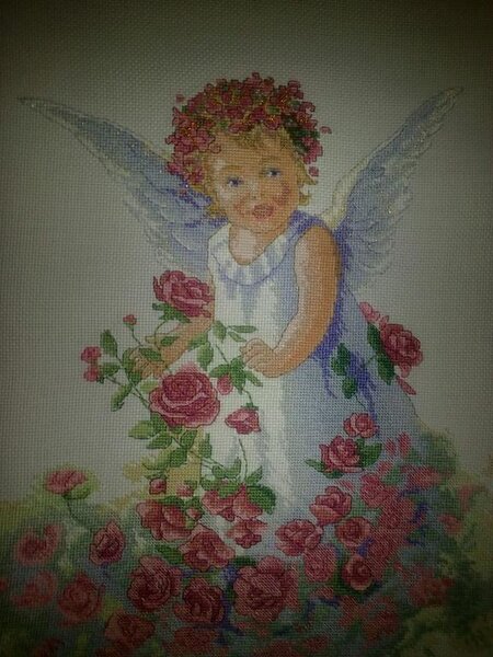 Розовый ангел