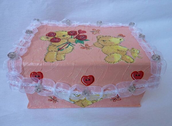 Шкатулка делалась для конкурса "Подари свое сердце"