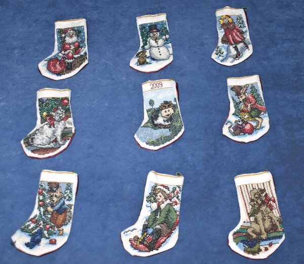 2008 год
носочки на елочку