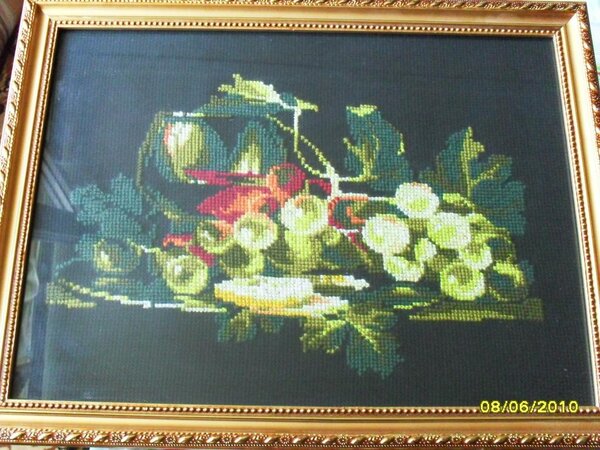 Натюрморт с виноградом