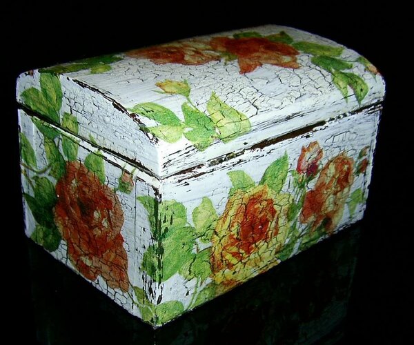 Шкатулочка для украшений
( вид сбоку)