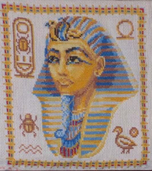 Тутанхамон