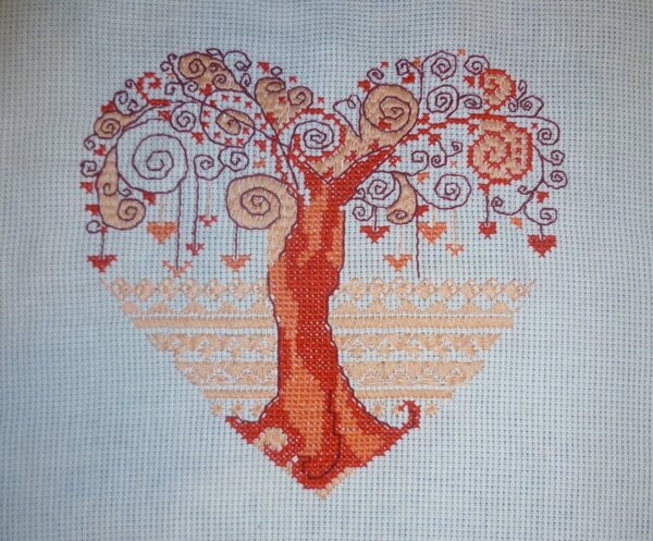 дерево-сердце