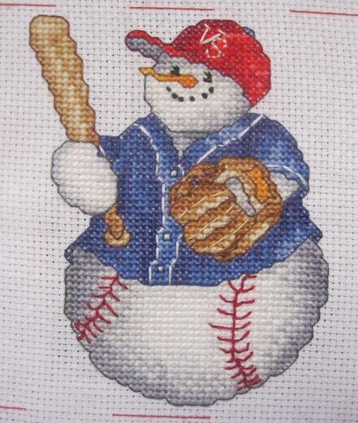 снеговик-август от Vermillion Stitchery