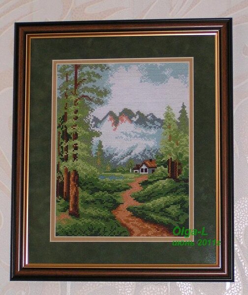 "Домик в горах"
Работа на конкурс "Лето, ах, лето!"
Рисунок на канве "МП", нитки Гамма и Киров , 24 на 30см без рамы, 110 на 133крестика.