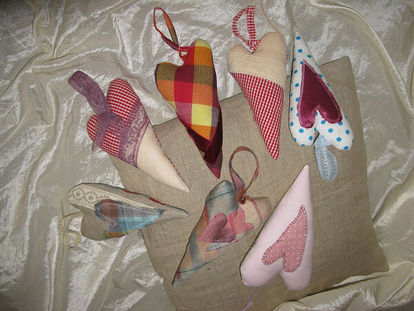 Сердечные подарочки для любимых подружек