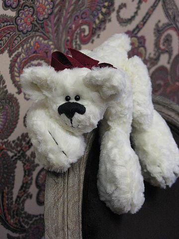 Белый миш " (по выкройке Джеммы Кадж)