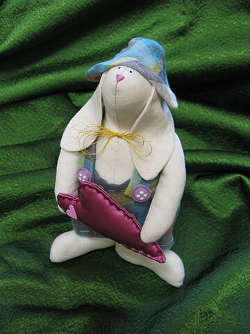 Скромный кроль... обменяет свое большое сердце на вашу любовь-морковь