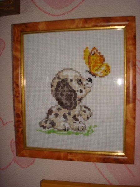 собачка и бабочка