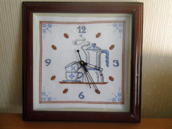 Часики в подарок)))