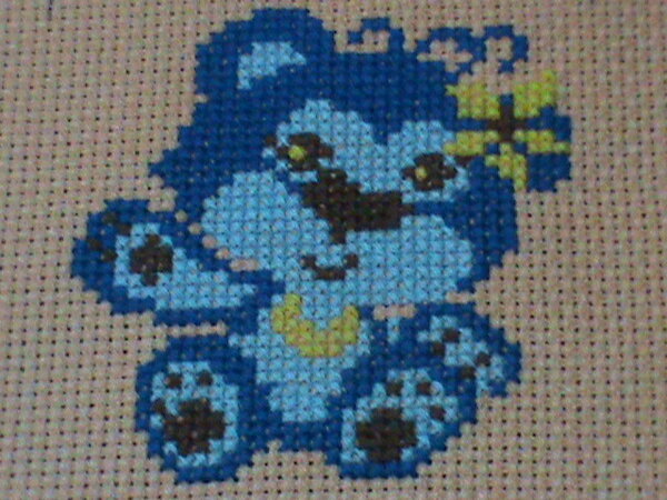 2009 (11)  это моя вторая работа. первую показать не могу т.к. фото не успела сделать. подарила.