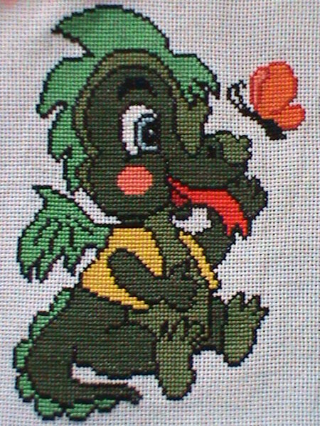 2011 (02) (2)вот эту картинку увидел племяш и загорелся. а в итоге когда я ее вышила уже расхотел. так и лежит у меня