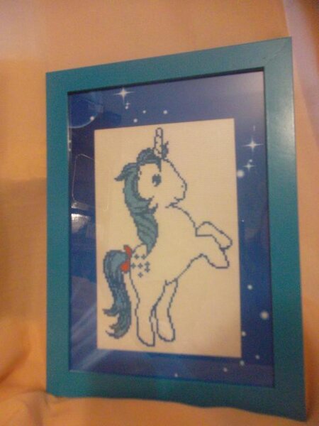 Первая вышивка дочери.