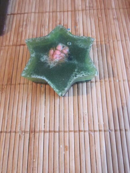 обратная сторона - внутри цветок