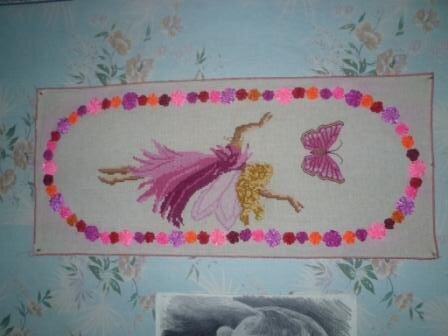 сестре на день рождения
ленты и крестик