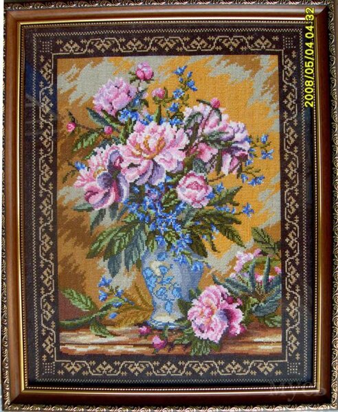 "Пионы"-вышита по схеме купленной на базаре,нитки акрил,подбором 4105 6