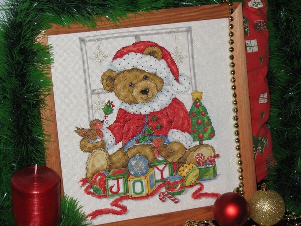 Работа в конкурсе "Зимние Узоры", рамка пока не та..