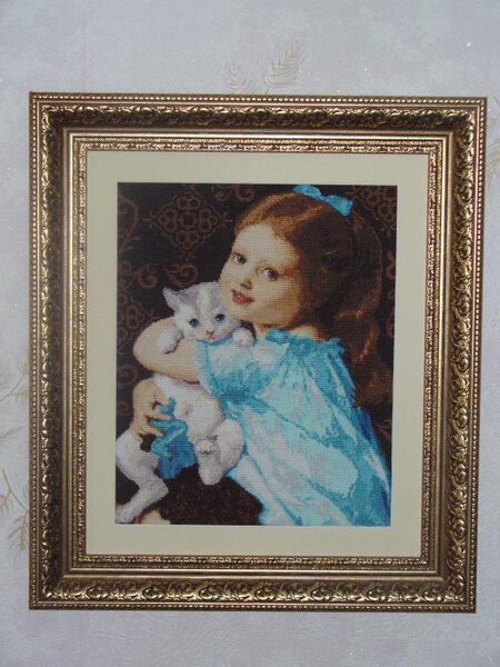 Девочка с котёнком
золотое Руно