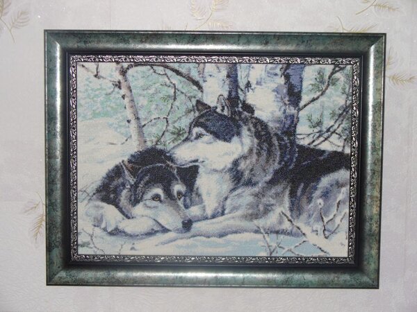 Пара волков