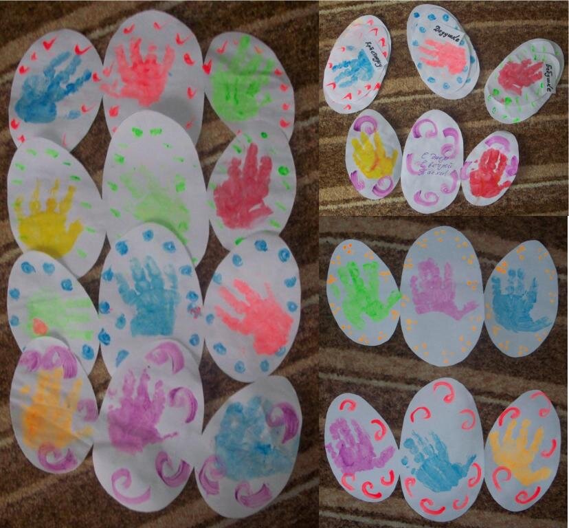 Первая рукоделка дочки - открытки с ладошками к Пасхе (1 год и 4 месяца)