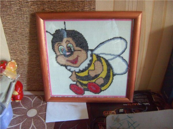 481b659493f1 
любительнице пчелок